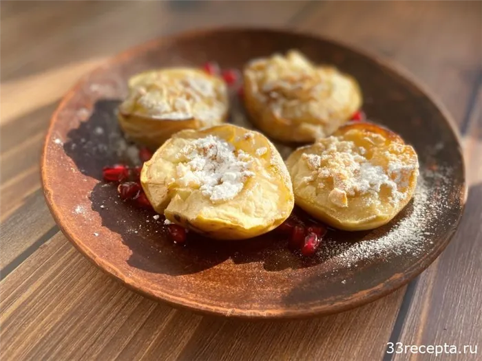 яблоки запеченные в духовке с мёдом и орехами