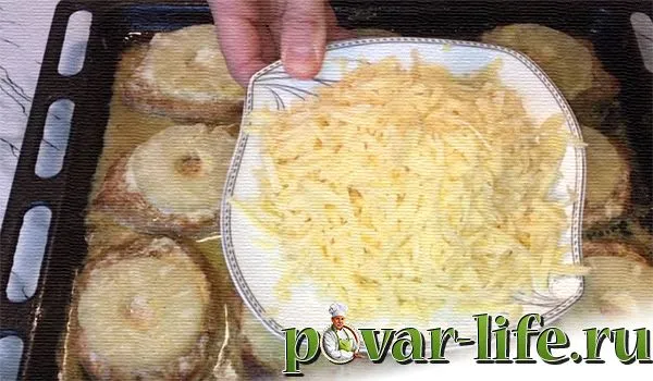 Рецепт мяса в духовке с ананасами и сыром